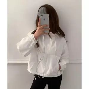 매장정품 WHO.A.U Hood Windbreaker / WHJJG2312F