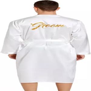 뒷면에 포켓 브론징 장식이 있는 남성용 Groom Wedding Robe 화이트 실크 웨딩 파티 잠옷용 Kimono