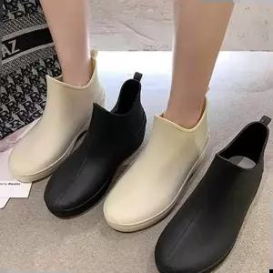 심플 레인부츠 키높이 여성 장화 편한 앞코 방수신발