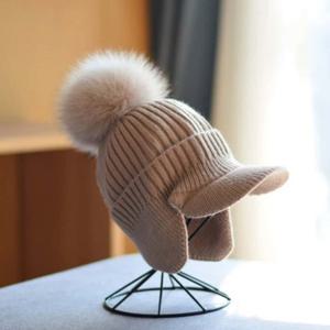 방울 캡 비니 챙모자 겨울골프모자 귀도리모자
