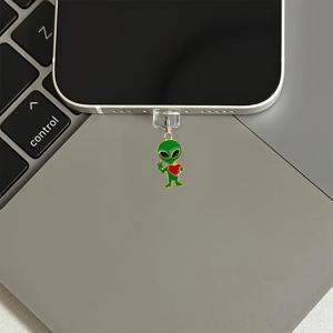 TEMU 하트 모양 외계인/초록색 외계인 새로운 스타일의 미세한 아연 합금 소재 휴대폰 먼지 플러그 1개. 충전 포트를 보호합니다. Kindle/아이폰 17/샤오미/삼성/화웨이 및 기타 Type-C 충전 포트에 적합합니다. 휴대폰을 장식합니다. 할로윈, 크리스마스, 추수감사절, 새해, 발렌타인데이에 이상적인 선택입니다