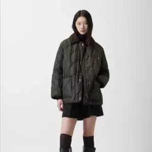 [롯데백화점]쥬크 코듀로이 카라 하프 퀼팅 구스다운 Z254PSG181