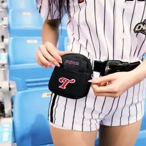 잔스포츠 JANSPORT X LG TWINS 슈 스태쉬 BLACK