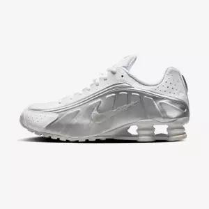 신상 [Nike 국내매장판] 나이키 샥스 R4 HQ1988 101