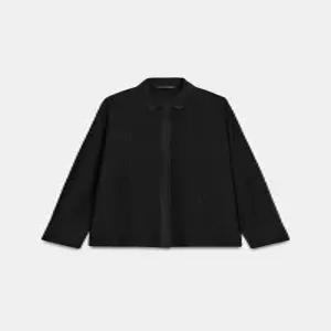 ZARA 자라 가슴 디테일 플레인 셔츠 ZW 컬렉션 - 블랙 4786/274/800 384142