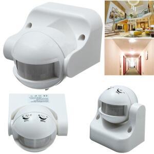 AC 220V-240V 180 학위 야외 IP44 보안 PIR 적외선 모션 센서 감지기 이동 스위치 최대 12m 50Hz 3-2000LUX