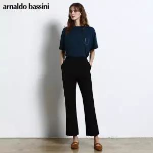 [아날도바시니(ARNALDO BASSINI)] 부츠컷 팬츠 (택가격 218000원)