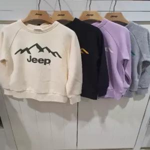 KM1TSU888I 라인 산 지프 맨투맨