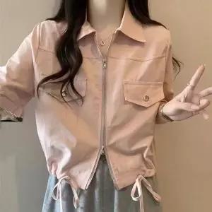 여름 여성용 루즈핏 카고 포켓 숏 셔츠 지퍼 반팔 티셔츠 캐주얼 패션 데일리룩 스트랩 칼라넥 반팔 가디건