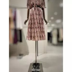 한정수량 모조에스핀 쉬폰 패턴 A라인 스커트 S253MSD103-LP 2838789