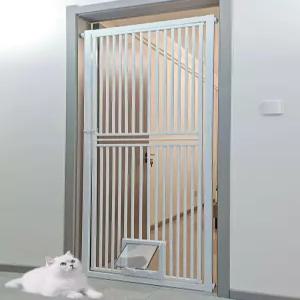고양이 펜스 안전문 반려묘 베란다 방충망 펫도어 가드 무타공 대형견 캣도어 방문 울타리