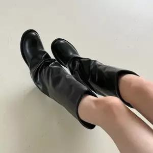 친절한탄씨 롱부츠 가을신상 겨울 부티 부츠 롱구두 봄신발 통굽