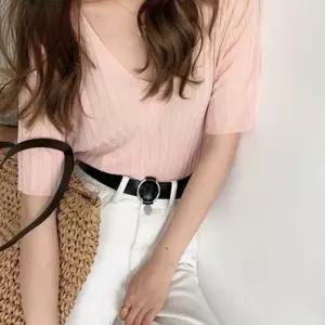 (다올)브이넥 니트 티셔츠 여리핏 여성 여름 데일리룩 코디