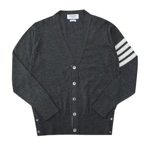 [AK수원점] [톰브라운] [톰브라운 THOM BROWNE] MKC002A Y1014 022 남성 가디건