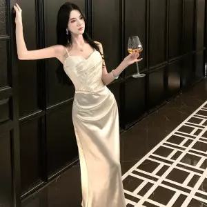 에네로 여성 프렌치 레이스 새틴 나시 원피스 스팽글 머메이드 롱 스커트 UNO