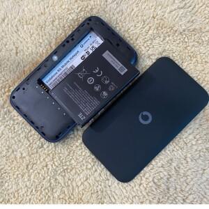 ZTE MU5001 5G 라우터, SIM 카드 모바일 핫스팟 서브 6 네트워크, 기가비트 속도 2.4 인치 터치 스크린, 4