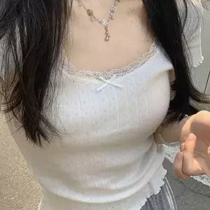 여성 여리 레이스 리본 프릴 반팔 티셔츠 화이트 페미닌 96DDF