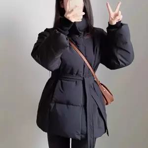 여성 벨티드 웰론 겨울 숏패딩 자켓
