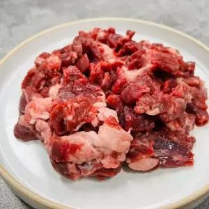 투쁠 한우 국거리 300g 1++ 소고기 양지 사태 국 찌개 냉동
