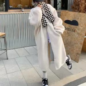 양털 코트 뽀글이 점퍼 롱코트 자수 후리스 롱점퍼 간절기 방한