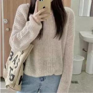 시스루 브이넥 플레인 니트 루즈핏 긴팔 여리여리