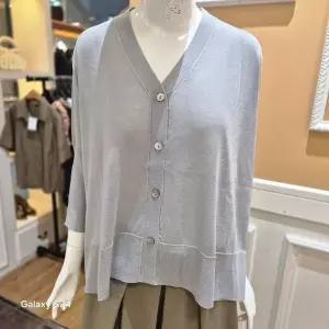 [BCBG]올앤썬드리 가을26 A 플라이 가디건 A6F7K171_P437357377