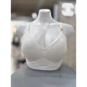 보디가드 에스까다 크림색 노와이어 퓨징브라EHWBB321