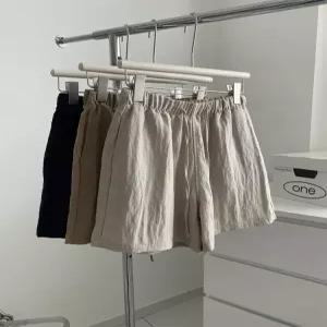 여성 얇은 통기성 린넨 스트링 반바지 여름 캐주얼 와이드 A라인 핫팬츠