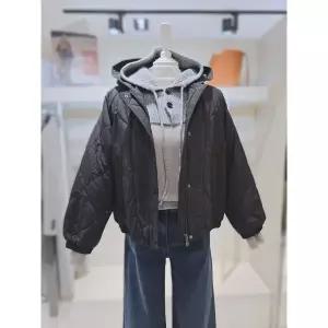 한정수량 더 아이잗 웨이브 퀼팅 백요크 매력 점퍼 61 KZS2M2PD7 61 2856171