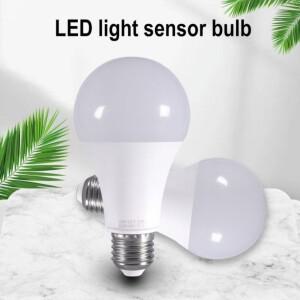 LDHLM 황혼 새벽 센서 전구 E27 5W 7W 9W 12W AC 110V 220V 85-265V 주야간 조명 자동 ON/OFF LED 스마트