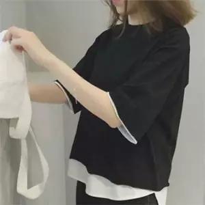 [하프클럽/]루즈핏 여성 반팔 티셔츠 오버핏 레이어드 티셔츠 빅사이즈 데