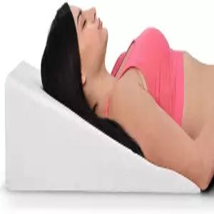메모리 폼이 있는 침대 웨지 베개 상단 7.5인치 - 편안하고 수면에 이상적입니다 목 및 허리 산 역류
