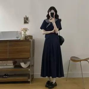 록쉬블몰 여성 빅사이즈 슬림핏 체크 인형 넥 톱+플리츠 스커트 투피스