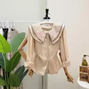 포커스 FS3A7BL00599_더블 빅카라 자수 포인트 블라우스