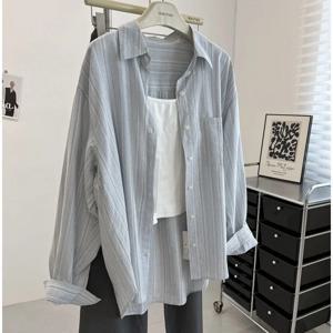 새로운 디자인 얇은 블루 코튼 린넨 스트라이프 여름 셔츠 캐주얼 루즈 탑 자외선 차단 여름 캐주얼 아우터웨어 다용도 여성 셔츠