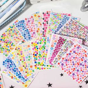 Starstorm 24 시트 홀로그램 및 매트 미니 스티커 북 8x8cm 미적 저널링 용품 플래너 스크랩북 데코 스티커