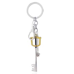 SG 뜨거운 게임 킹덤 하트 키 열쇠 고리 Sora Crown Roxas Keyblade Paopu 과일 무기 펜던트 열쇠 고리 남성용 자동차 보석 선물