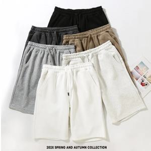 세련된 초박형 면 중립 카프리 야외 훈련을 위한 편안한 다용도 스포츠용 루즈하고 통기성 있는 반바지