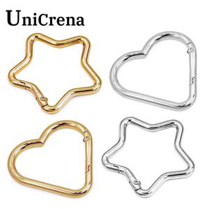 Unicrena 하트 카라비너 4개, 스프링 스냅 훅 키체인, 백팩, 키, 여행, 캠핑용 링 클립 및 벌크 용품