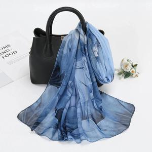 1PCS 로터스 프린트 쉬폰 스카프 여성을위한 세련된 경량 넥 스카프 여름 목 태양 보호 실크 스카프 숄 150*50cm