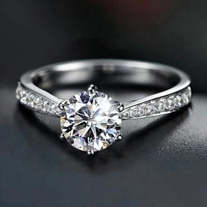 패션 크리스탈 925 스탬프 실버 크리스탈 반지 여성을위한 아름다운 moissanite 반지 고귀한 웨딩 파티 쥬얼리