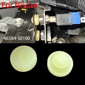2Pcs 46584-S0100 자동차 브레이크 클러치 페달 스위치 고무 스토퍼 닛산 알티마 프론티어 맥시마 센트라 버사 엑스테라에 딱 맞습니다.
