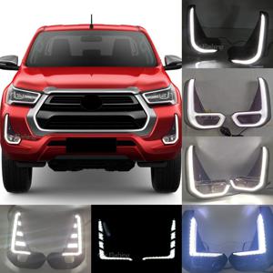 1 세트 자동차 LED 주간 러닝 라이트 (회전 노란색 신호 포함) DRL 데이 라이트 안개 램프 Toyota Hilux Revo 2020 2021 2022