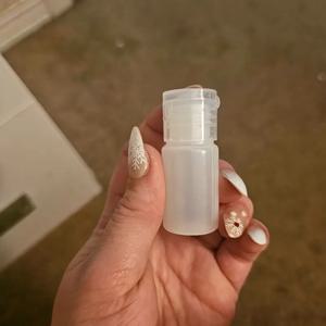 10ml 짜낼 수 있는 플립 캡 여행용 병, 로션, 손 소독제 분배용 반투명 플라스틱 누수 방지 용기