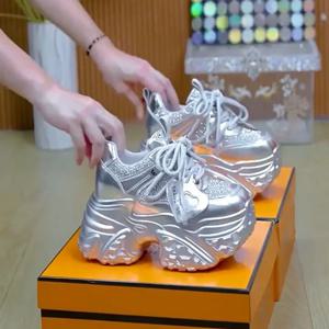 새로운 여성 청키 스니커즈 패션 글리터 캐주얼 신발 여성용 컴포트 소프트 솔 워킹 슈즈 디자이너 신발 Zapatillas Mujer
