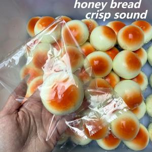 바삭한 허니브레드 모양 스트레스볼, 모양변형 가능, 느린 반동, 크리미한 느낌의 스퀴즈볼, 피젯토이, ASMR 감각 자극, 안티 스트레스 장난감, 선물