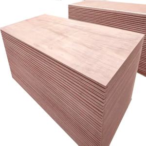 1220 X 2440 28mm 19겹 또는 21겹 합판 바닥재 건화물 해상 ISO 운송 컨테이너 바닥재 합판 바닥판