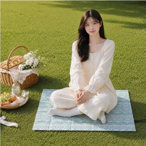 에스닉 가벼운 미니 피크닉 매트 접이식 휴대용 돗자리 1인용 공연 감성 여행 캠핑 경량