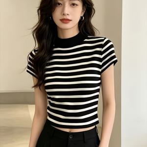 여성용 슬림핏 세미하이넥 풀오버 - 가로 , 반팔 여름 셔츠, 캐주얼 및 정장용 통기성 상의