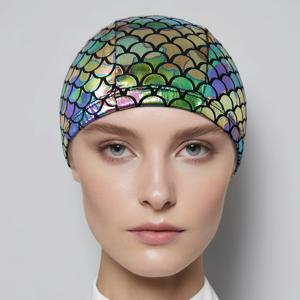 라저 물고기 비늘 디자인의 스트리밍형 편안함, 빠른 건조 수영 모자 - 서핑 및 수상 스포츠를 위한 부드럽고 통기성 좋은 편안함